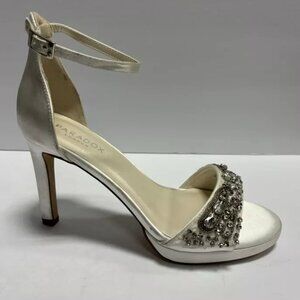 Paradox London Women’s Enya, Ankle Strap Ivory Sandals, Size 8 M